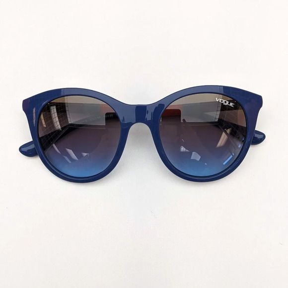 🕶️Vogue VO2971-S Sunglasses 50/20 140 /YHI750🕶️ - Picture 1 of 6